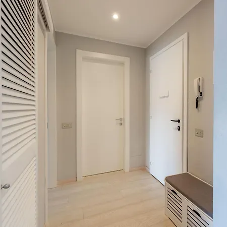 Blu By Interhome גיפה